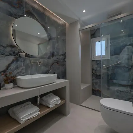 Musa Thalia Apartment